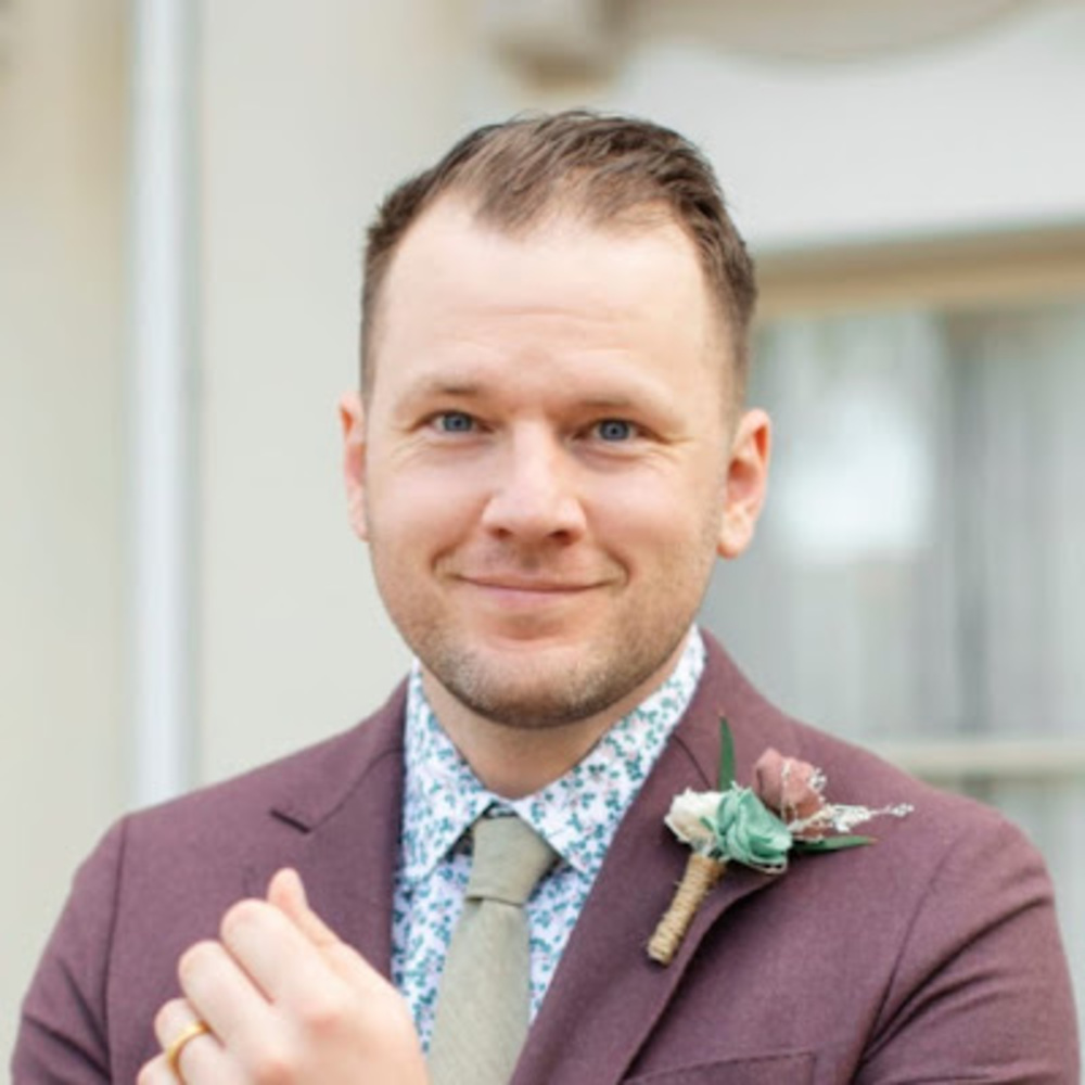 Meet your Posher, Christopher